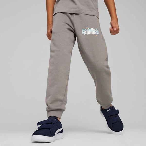 ¡Pantalones cortos Puma para niños, verano estilo campamento, frescura y diversión!